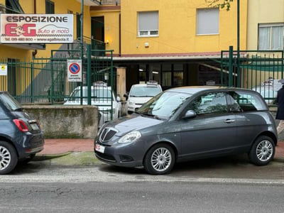 Lancia Ypsilon 1.2 69 CV New Oro usata