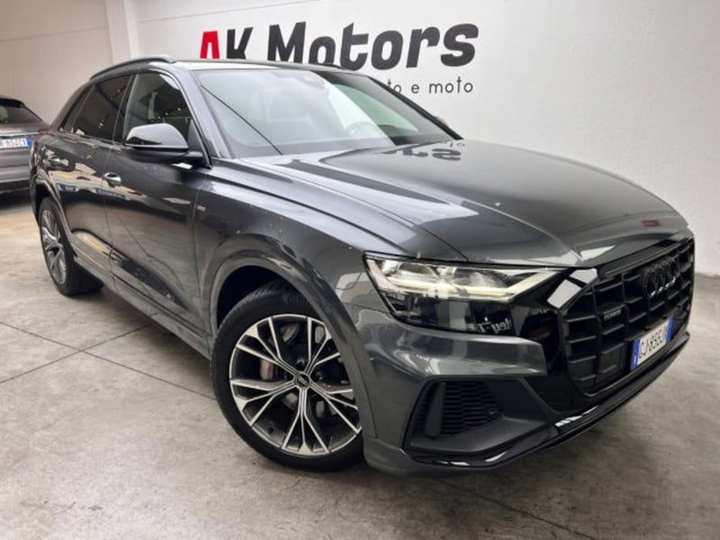 Audi Q8 Q8 55 TFSI quattro tiptronic Sport