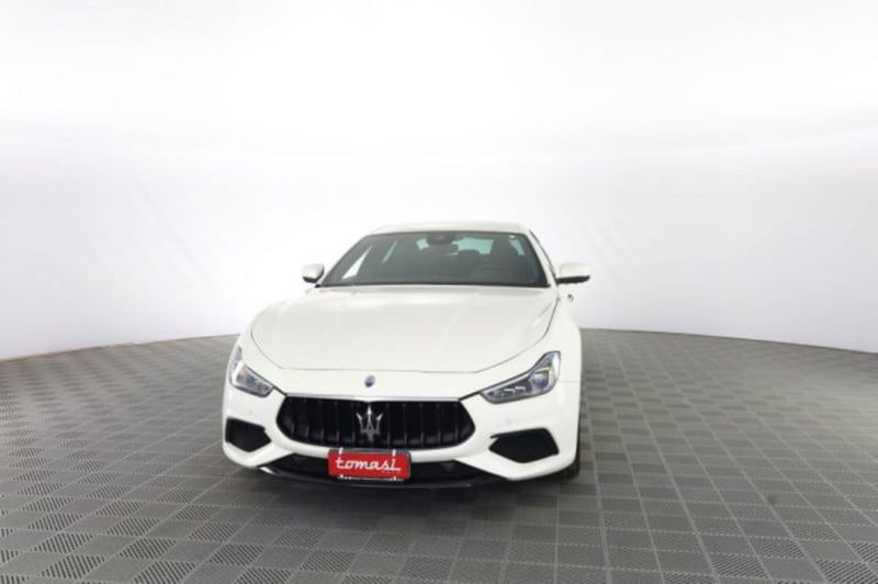 Maserati Ghibli Ghibli L4 330 CV MHEV Gransport