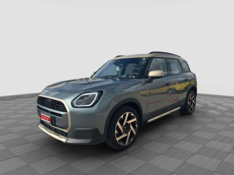 MINI Mini Countryman 1.5 48V C Favoured auto