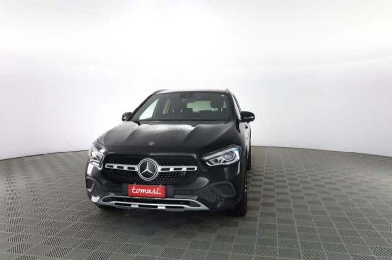 Mercedes-Benz CLA Shooting Brake 200 d Automatic 4Matic Shooting Brake Sport