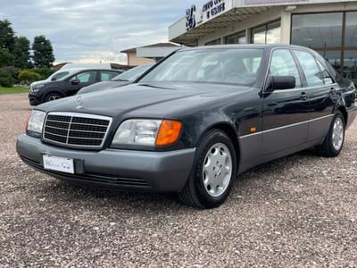 Mercedes-Benz 300 300 SE 3.2 cat usata