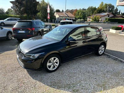 Volkswagen Golf Variant 2.0 TDI SCR DSG Life usata