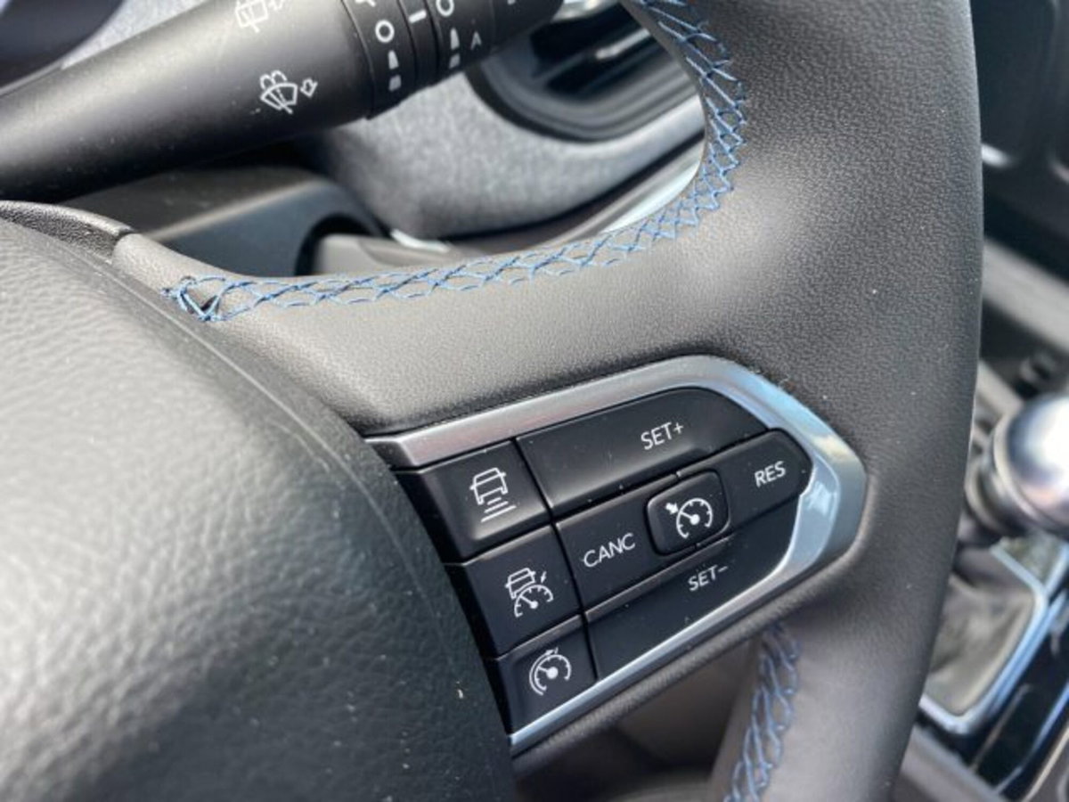 Jeep Compass 1.6 Multijet II 2WD Business (14)