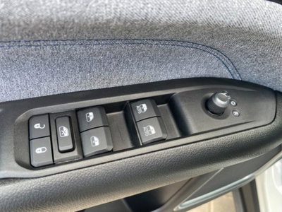 Jeep Compass 1.6 Multijet II 2WD Business (17)