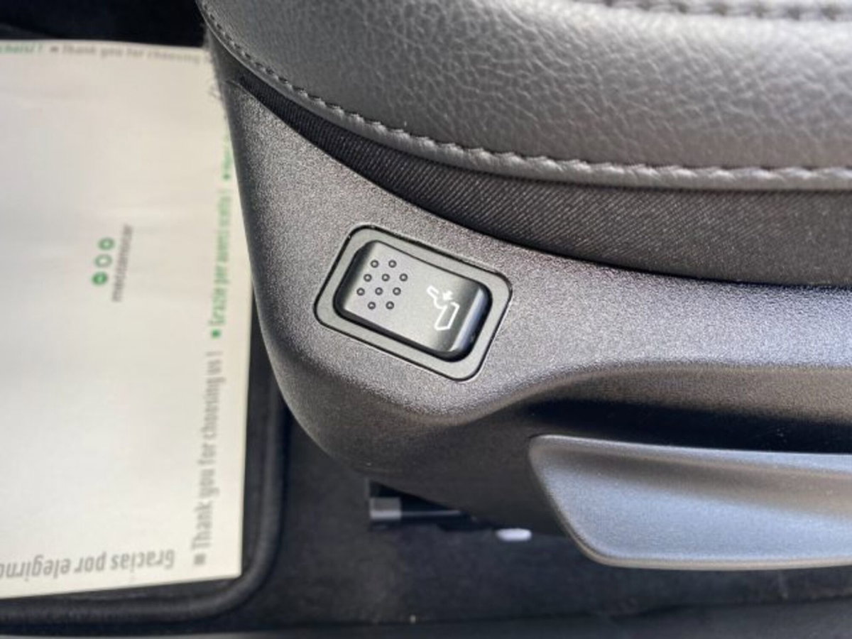 Jeep Compass 1.6 Multijet II 2WD Business (19)