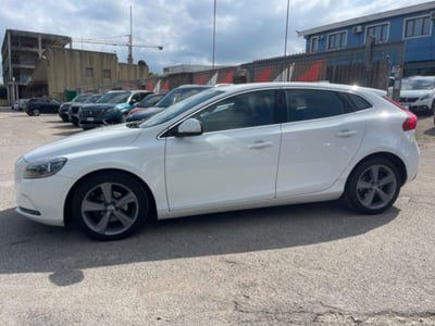 Volvo V40 D2 1.6 R-design usata