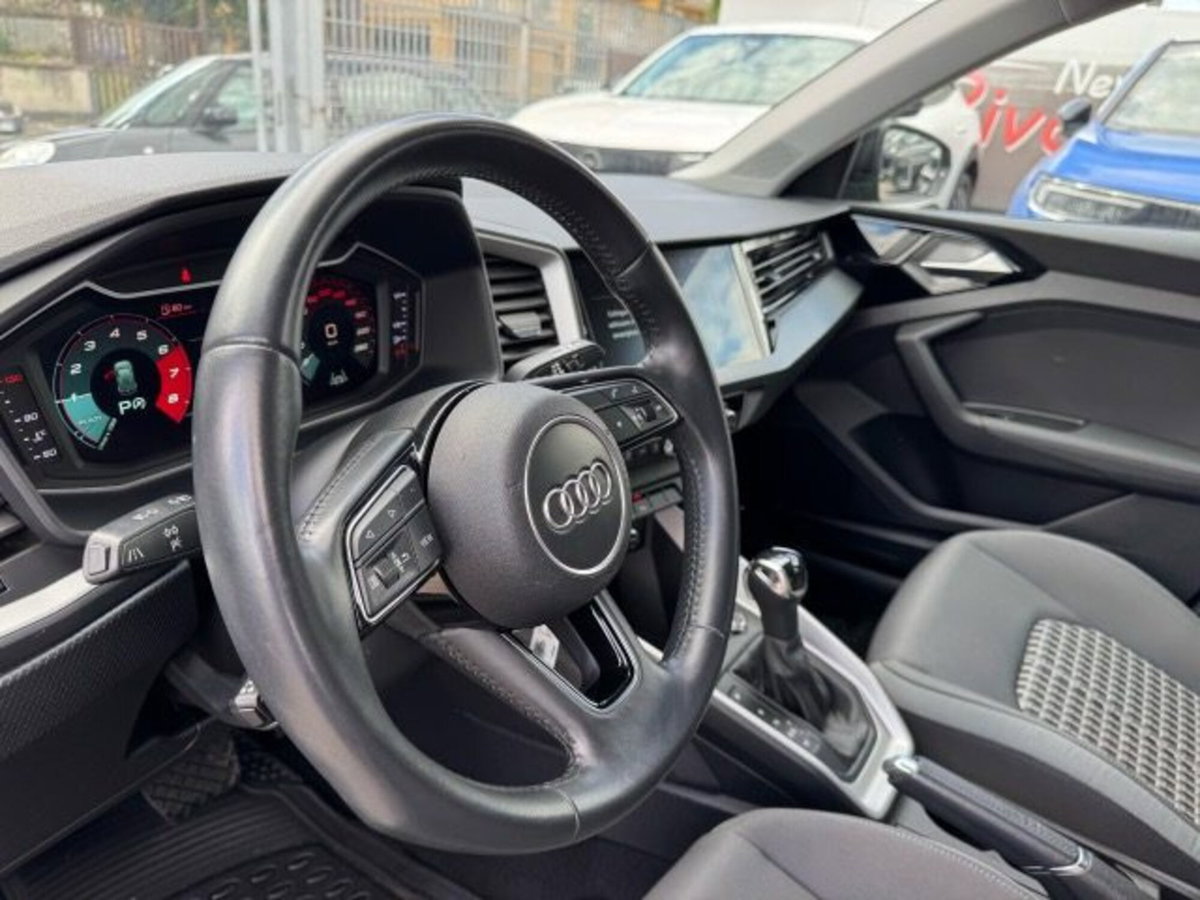 Audi A1 Sportback 30 TFSI S tronic S line edition (6)