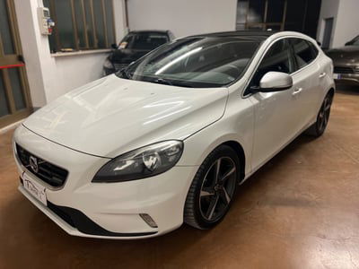 Volvo V40 D2 1.6 R-design Momentum  usata