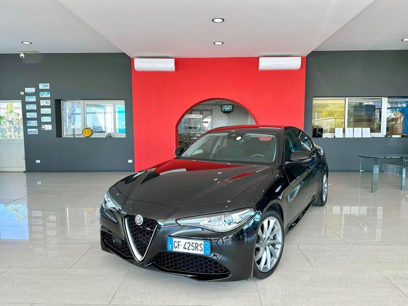 Alfa Romeo Giulia 2.2 Turbodiesel 160 CV AT8 Sprint