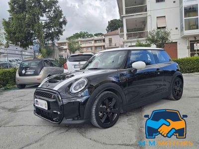 MINI Mini 2.0 Cooper S Essential usata