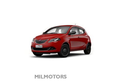 Lancia Ypsilon 1.0 FireFly 5 porte S&S Hybrid Ecochic Silver usata
