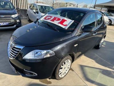 Lancia Ypsilon 1.2 69 CV 5 porte GPL Gold Plus usata