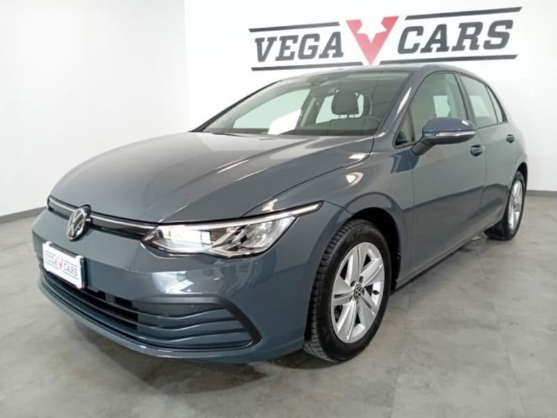 Volkswagen Golf Variant 1.0 eTSI EVO DSG Life