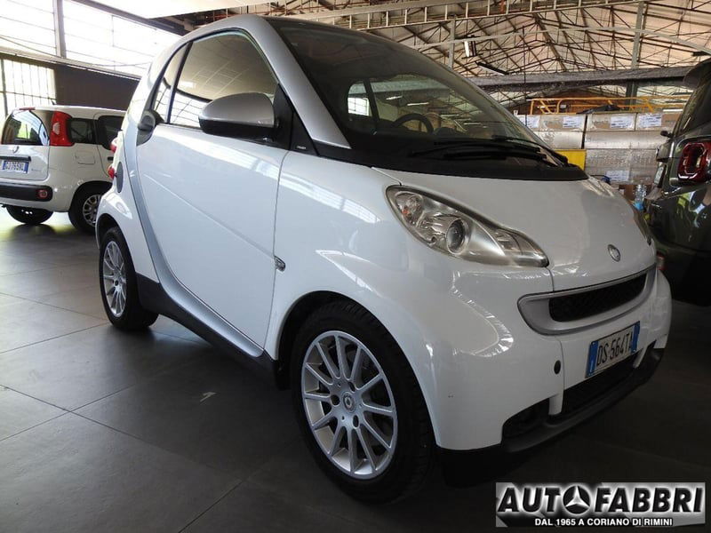 smart Fortwo 1000 52 kW MHD coupé passion