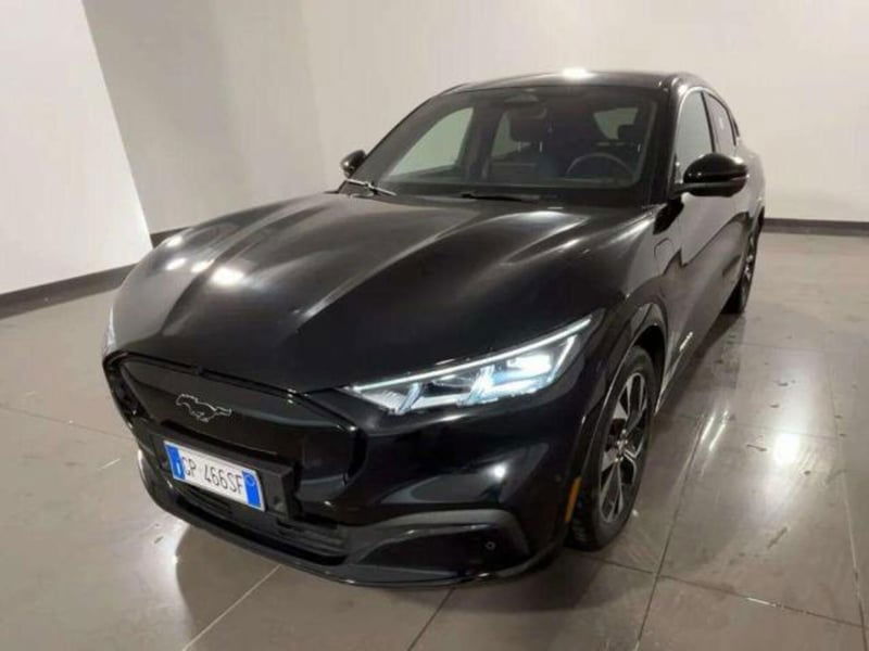 Ford Mustang Mach-E AWD  Standard 269CV