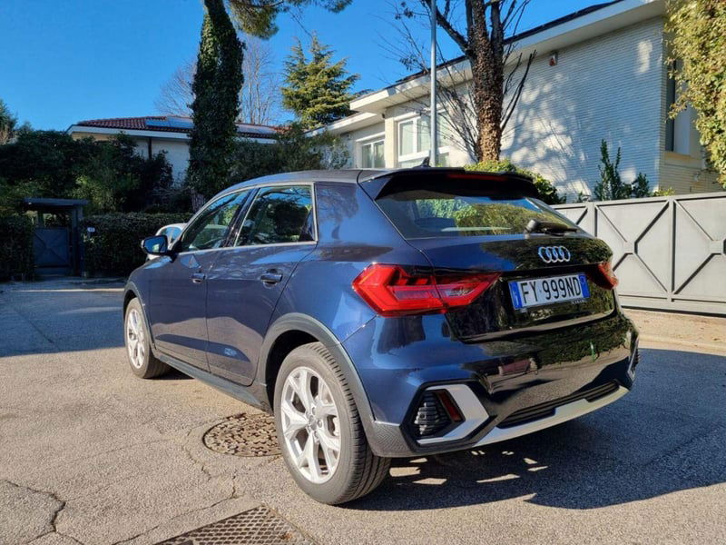 Audi A1 citycarver 30 TFSI S tronic Identity Contrast