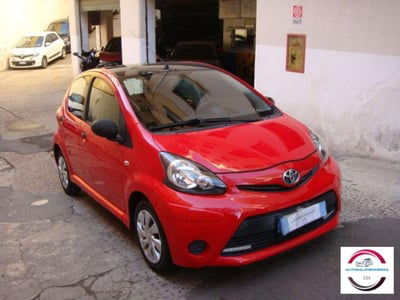 Toyota Aygo 1.0 12V VVT-i 5 porte Lounge Connect usata