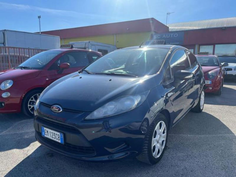 Ford Fiesta 1.4 TDCi 70CV 3 porte Titanium