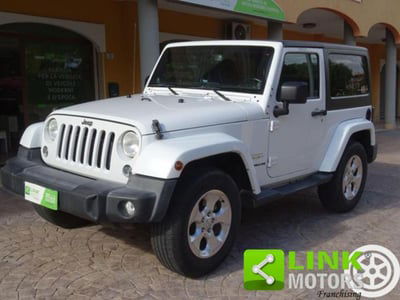 Jeep Wrangler 2.8 CRD DPF Sahara Auto usata