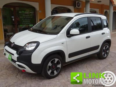 Fiat Panda Cross 1.0 firefly hybrid Cross s&s 70cv 5p.ti usata