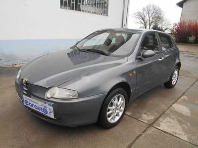 Alfa Romeo 147 1.9 JTD 16V cat 5 porte Distinctive usata