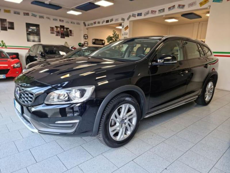Volvo V60 Cross Country D3 Geartronic Momentum
