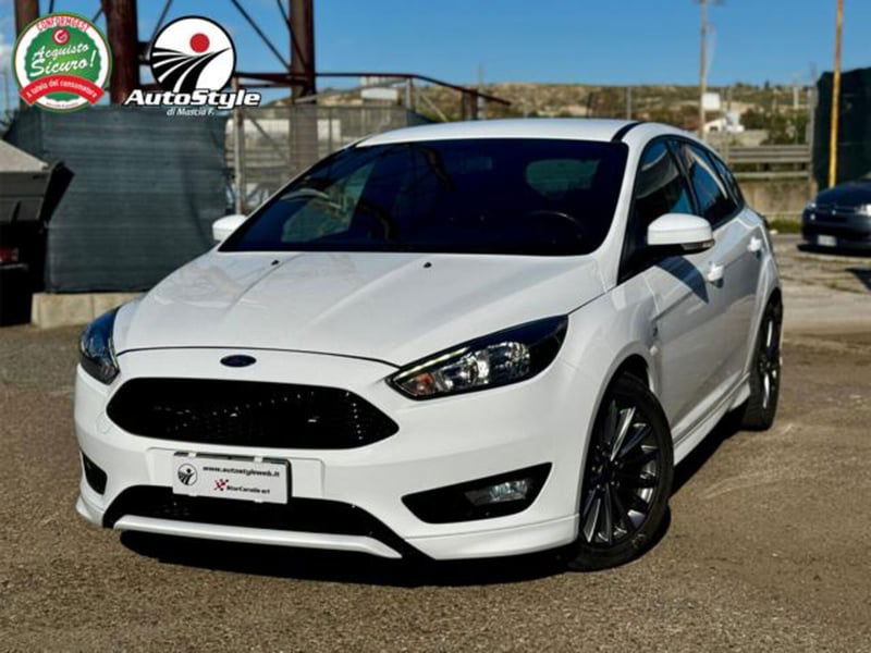 Ford Focus 1.5 TDCi 120 CV Start&Stop ST Line Business