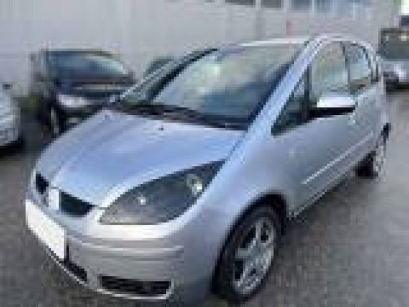 Mitsubishi Colt 1.1 12V 5p. Inform