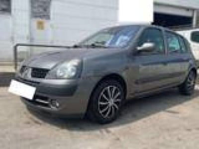 Renault Clio 1.2 16V 3 porte usata