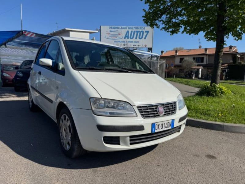 Fiat Idea 1.4 16V BlackEnergy