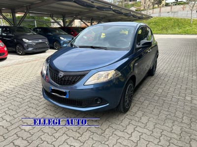 Lancia Ypsilon 1.0 FireFly 5 porte S&S Hybrid Gold Plus nuova