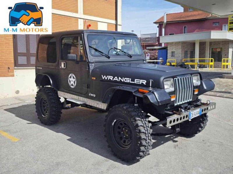 Jeep Wrangler 2.5 Laredo