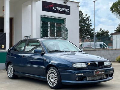 Lancia Delta HPE 2.0 i.e. turbo 16V cat 3p. HF usata