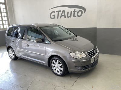 Volkswagen Touran TDI DPF Highline usata