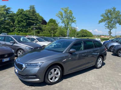 Skoda Octavia Station Wagon 2.0 TDI EVO SCR DSG Wagon Ambition usata