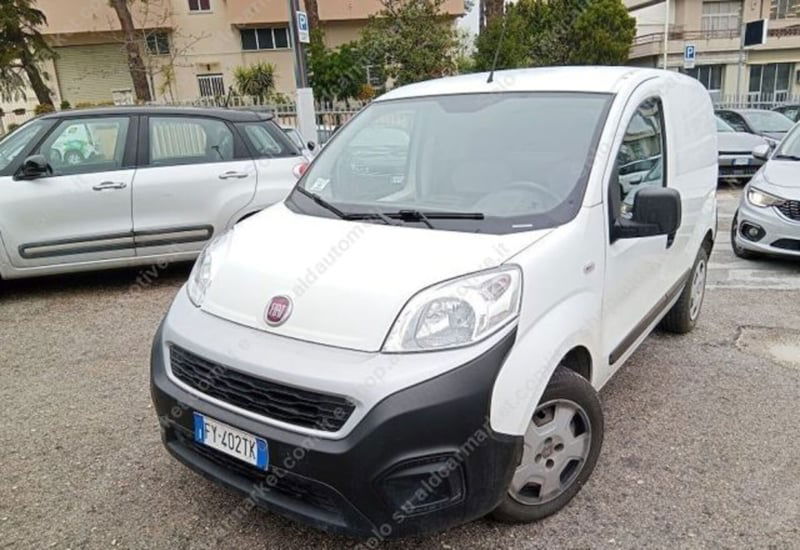 Fiat Fiorino 1.3 MJT 95CV Combi Semi SX