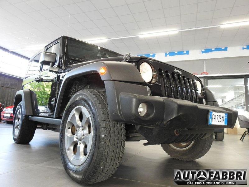 Jeep Wrangler Unlimited 2.8 CRD DPF Sahara