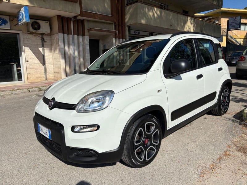 Fiat Panda 1.0 FireFly S&S Hybrid City Cross