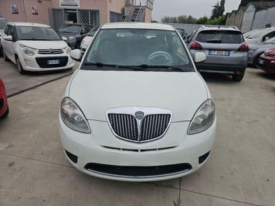 Lancia Ypsilon 1.3 MJT 75 CV Unyca usata