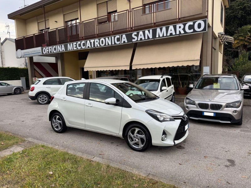 Toyota Yaris 1.0 5 porte Active