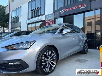 SEAT Leon 1.5 eTSI 150 CV DSG Xcellence usata