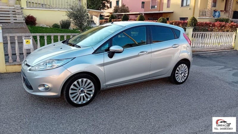 Ford Fiesta 1.4 5 porte Bz.- GPL Titanium