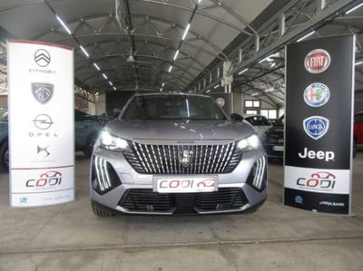 Peugeot 2008 1.2 puretech Allure s&s 100cv usata