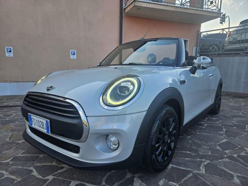 MINI Mini Cabrio 1.5 One Hype Cabrio