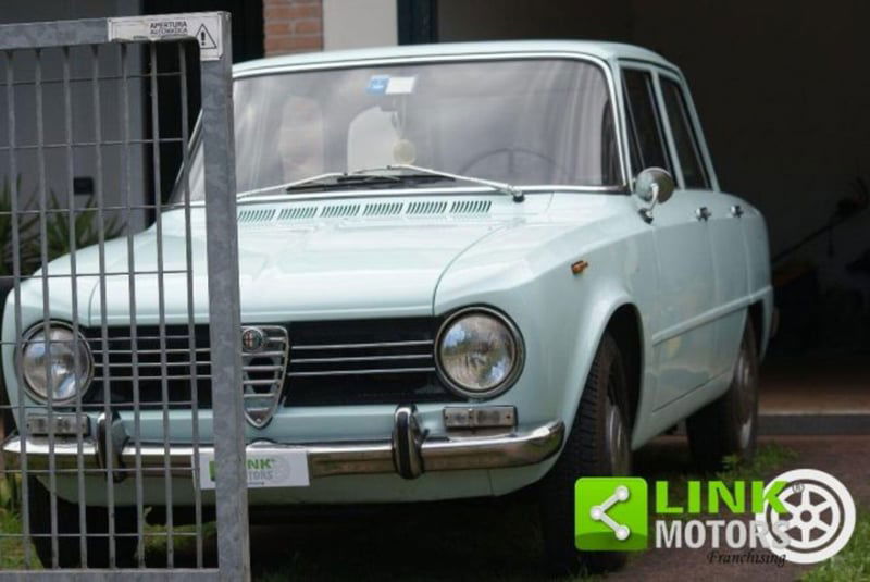 Alfa Romeo Giulia 2.0 Turbo 200 CV AT8 Ti