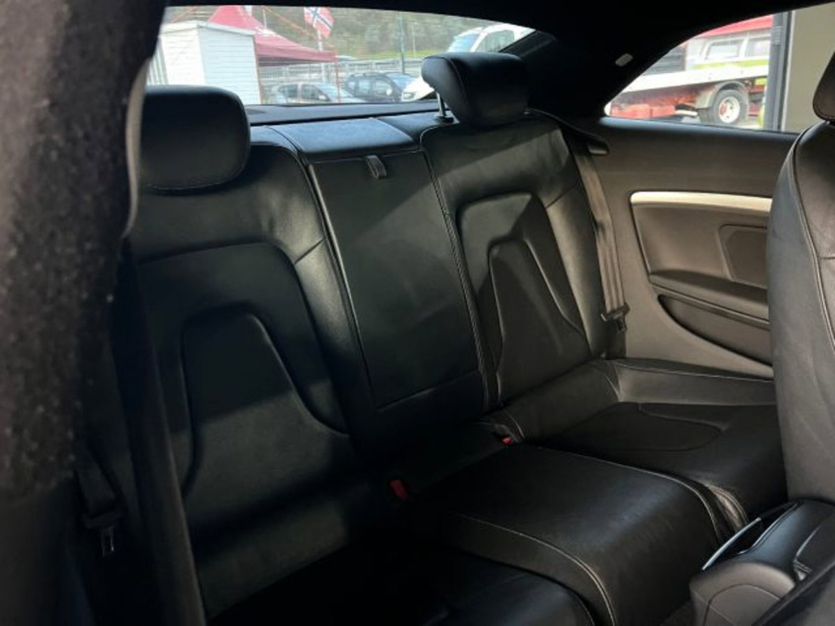 Audi A5 Coupé 2.7 V6 TDI F.AP. multitronic Ambition (10)