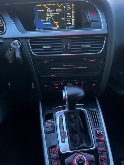 Audi A5 Coupé 2.7 V6 TDI F.AP. multitronic Ambition (16)