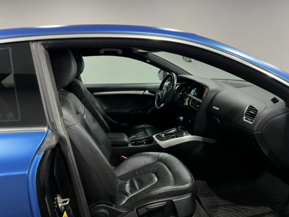 Audi A5 Coupé 2.7 V6 TDI F.AP. multitronic Ambition (5)