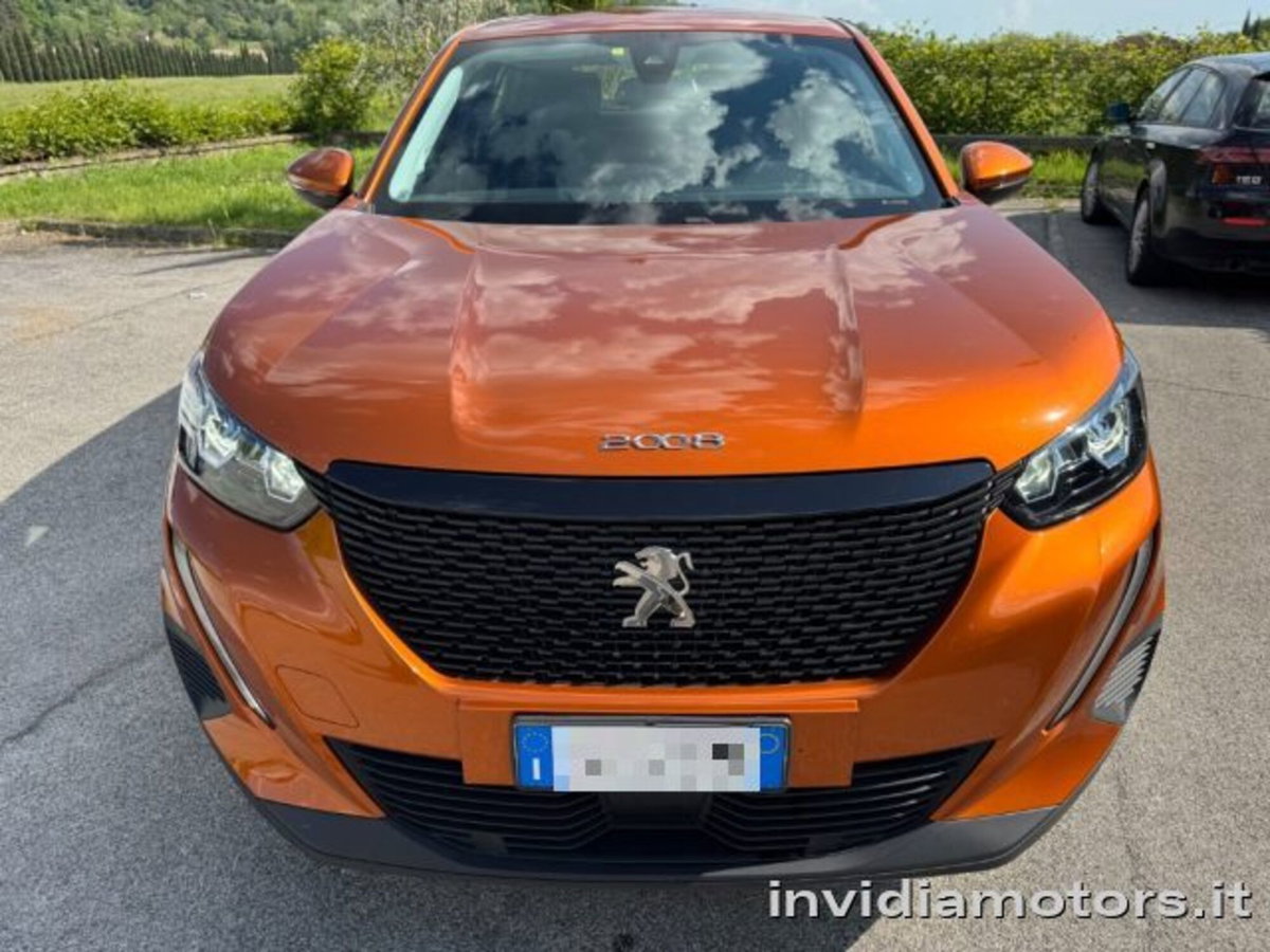Peugeot 2008 PureTech 100 S&S Allure (3)